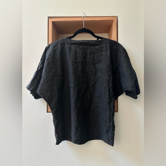 Vintage Diane Von Furstenberg top black bat wing short sleeve sz S Linen Blouse - Picture 2 of 8